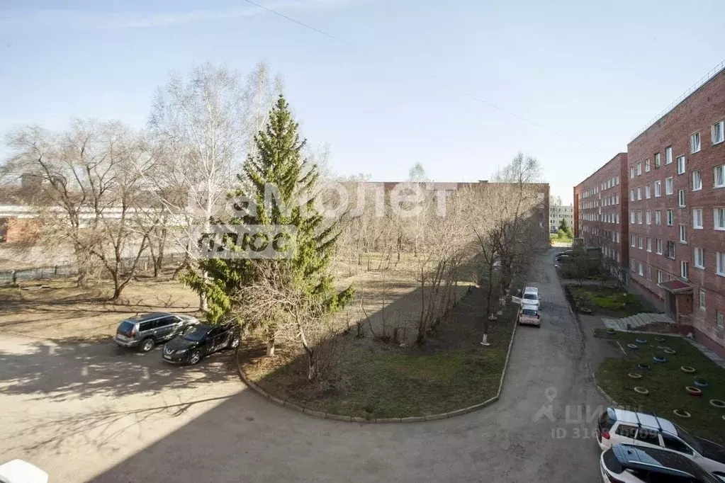 Комната Кемеровская область, Кемерово ул. Тухачевского, 38к1 (12.9 м) - Фото 0