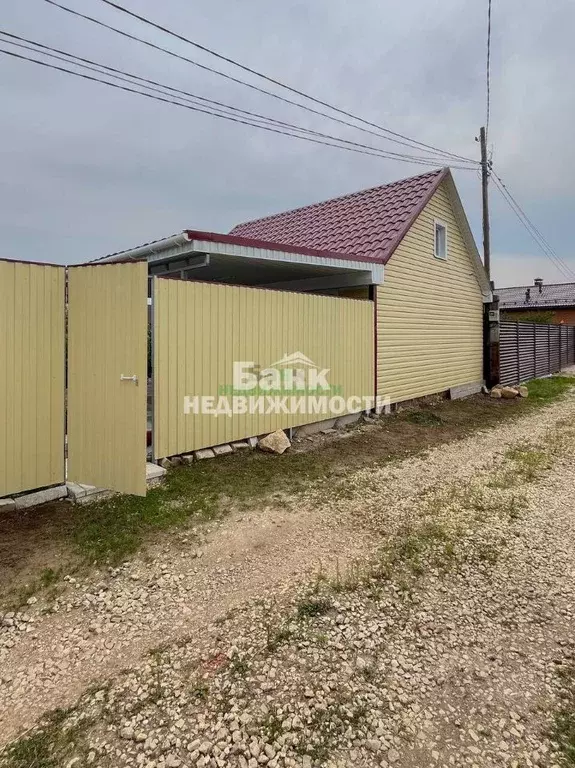 Дом в Саратовская область, Балаковский район, Натальинское ... - Фото 1