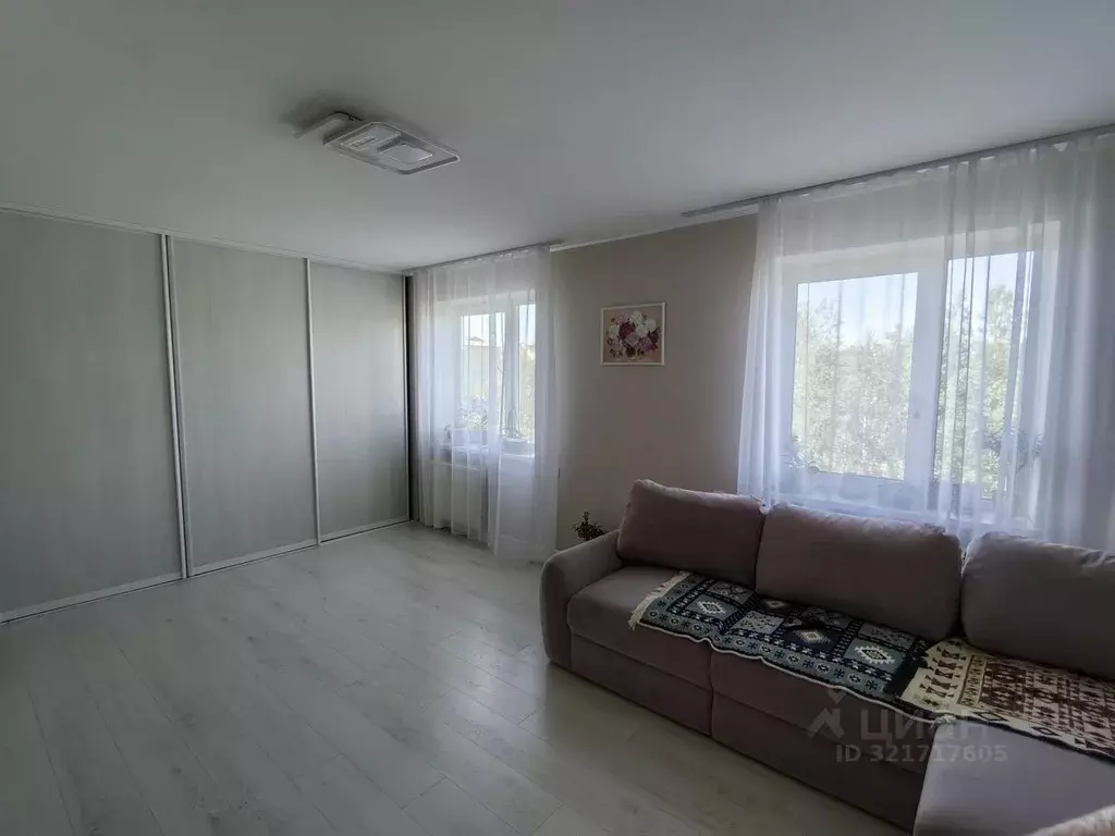 3-к кв. Ленинградская область, Всеволожск Южный мкр, ул. Невская, 3 ... - Фото 1