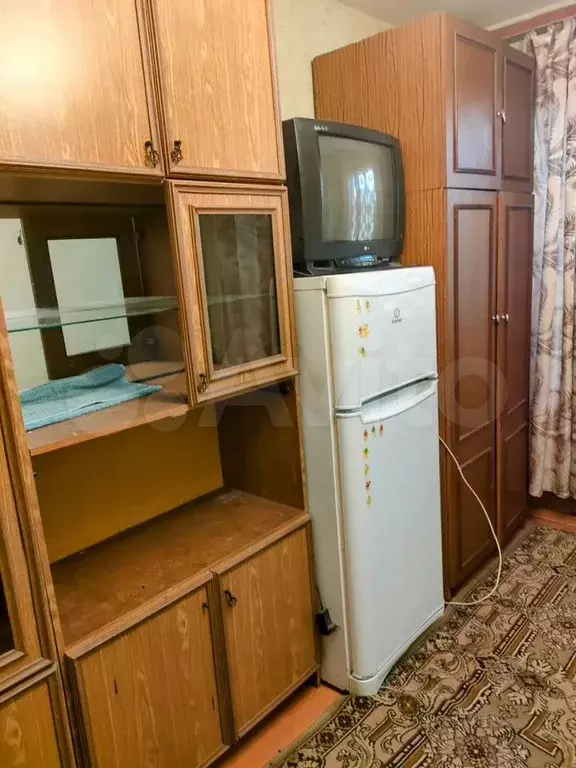 Комната 11 м в 3-к., 1/9 эт. - Фото 0