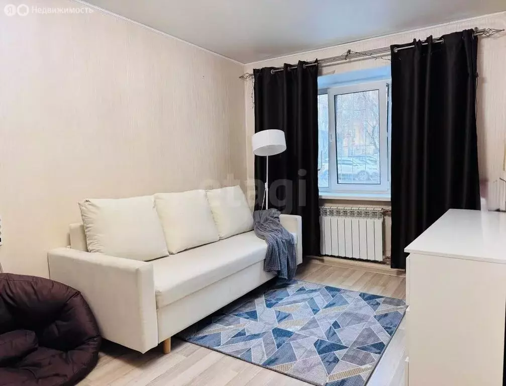 1-комнатная квартира: Саратов, улица имени Н.Г. Чернышевского, 132 (28 ... - Фото 1