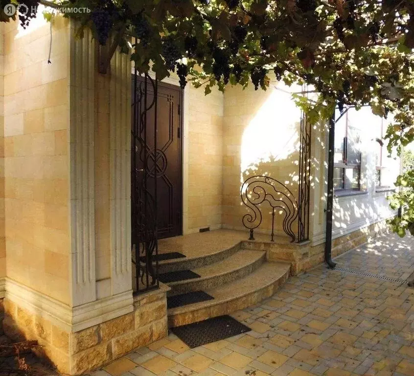Дом в Краснодар, улица имени Атамана Антона Головатого, 2/2 (229.1 м) - Фото 2