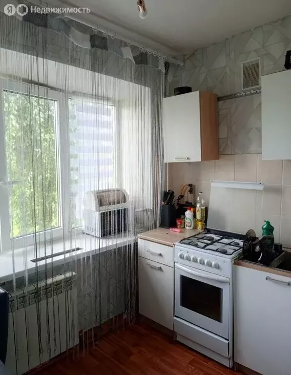 2-комнатная квартира: микрорайон Мелиораторов, улица 70 лет Октября, ... - Фото 2