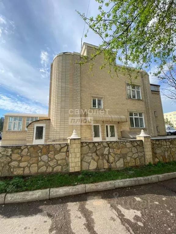 Офис в Татарстан, Нижнекамск Вокзальная ул., 38Г (699 м) - Фото 1