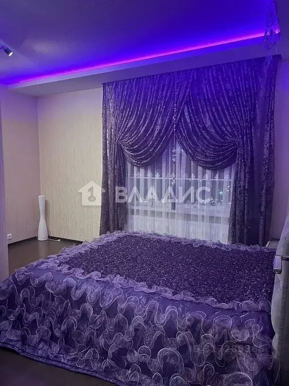 2-к кв. Санкт-Петербург ул. Композиторов, 12 (75.4 м) - Фото 0