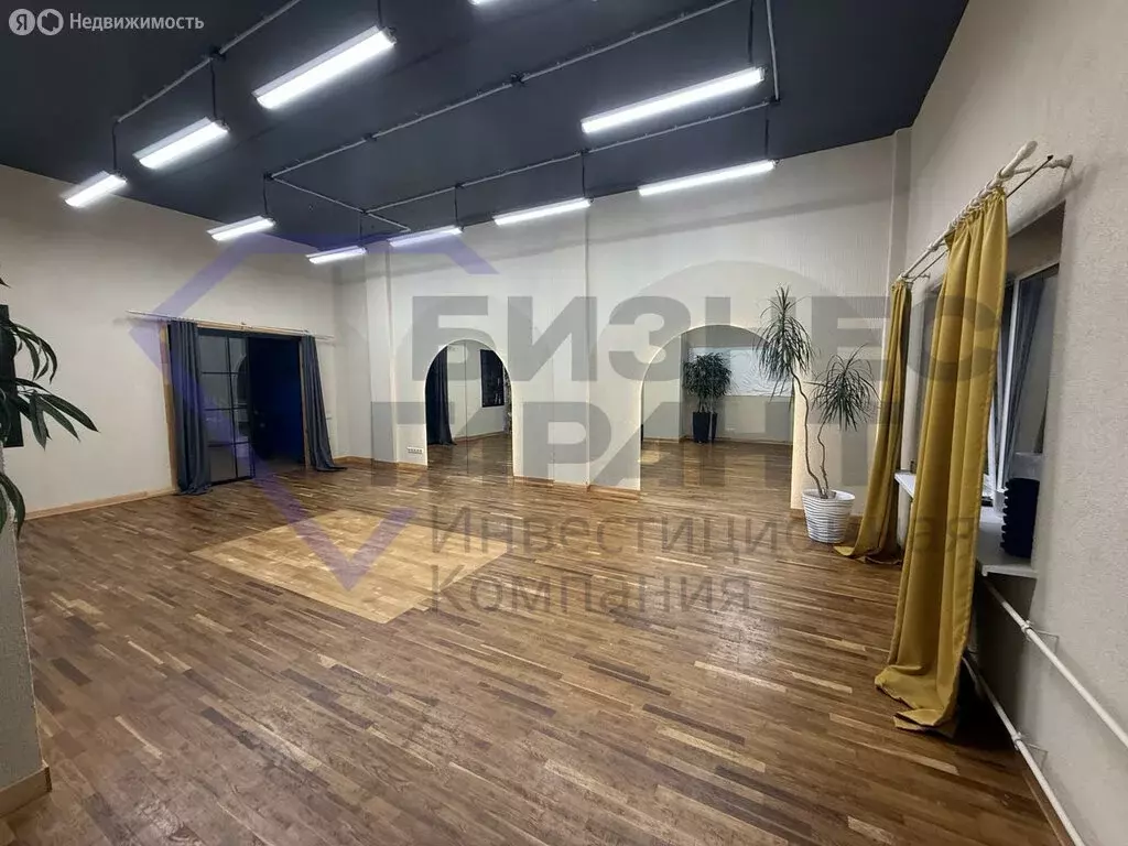 Помещение свободного назначения (165 м) - Фото 0