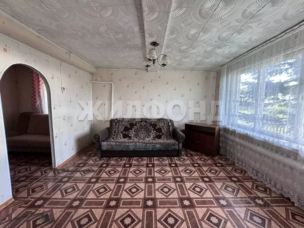 Дом в Новосибирская область, Тогучинский район, с. Юрты ул. ... - Фото 1