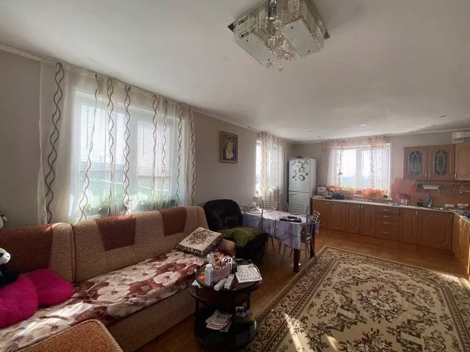 Дом в Орловская область, Мценск ул. А.Ф. Печуриной, 15 (60 м) - Фото 0