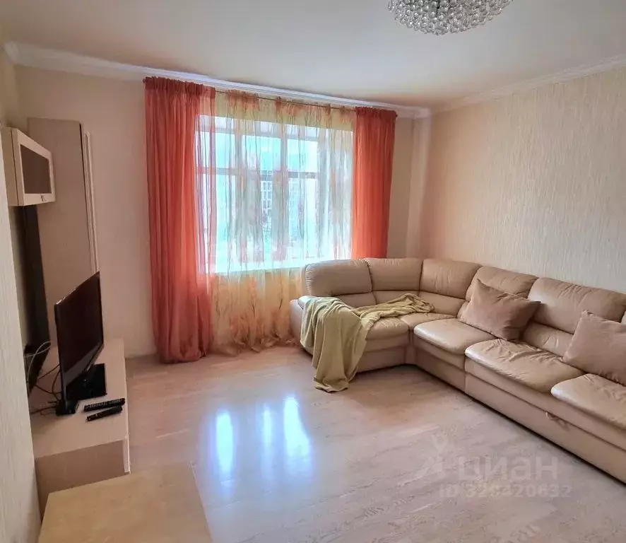 2-к кв. Татарстан, Казань ул. Баки Урманче, 6 (80.0 м) - Фото 0