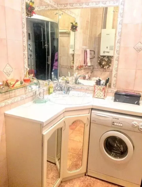 2-к. квартира, 60 м, 1/5 эт. - Фото 0