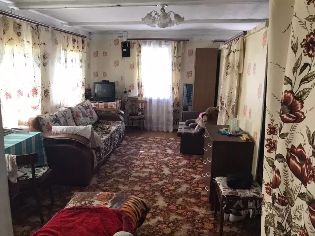 Дом в Калужская область, Мещовский район, Серпейск с/пос, с. Серпейск  ... - Фото 0