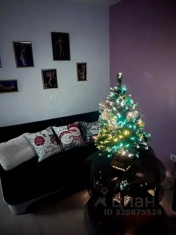 2-к кв. Псковская область, Псков Народная ул., 22 (53.0 м) - Фото 1