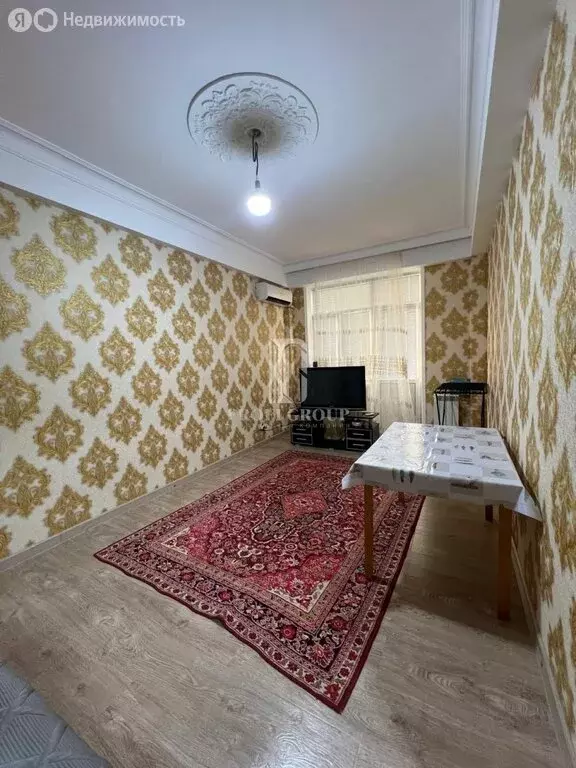 1-комнатная квартира: Махачкала, улица Эльзы Ибрагимовой, 5к5 (50 м) - Фото 1