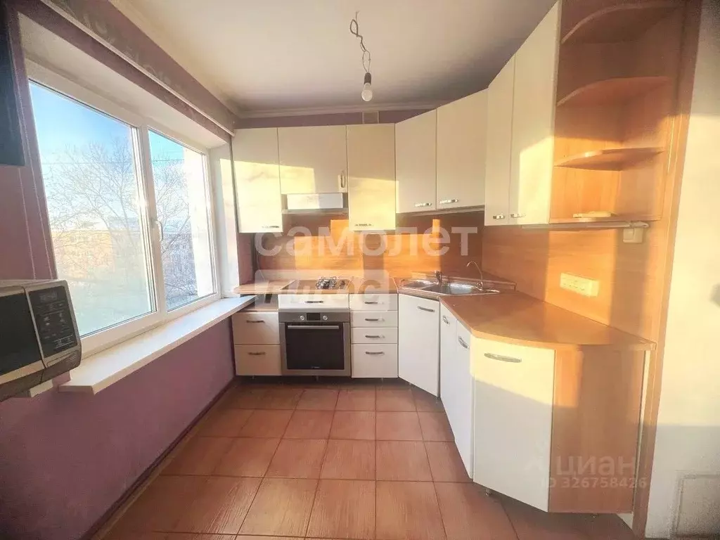 3-к кв. Амурская область, Благовещенск Зейская ул., 139 (57.0 м) - Фото 2