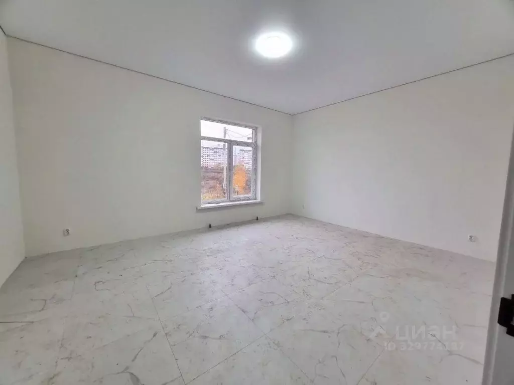 Дом в Курская область, Курск ул. Крутой Лог, 80 (98 м) - Фото 2