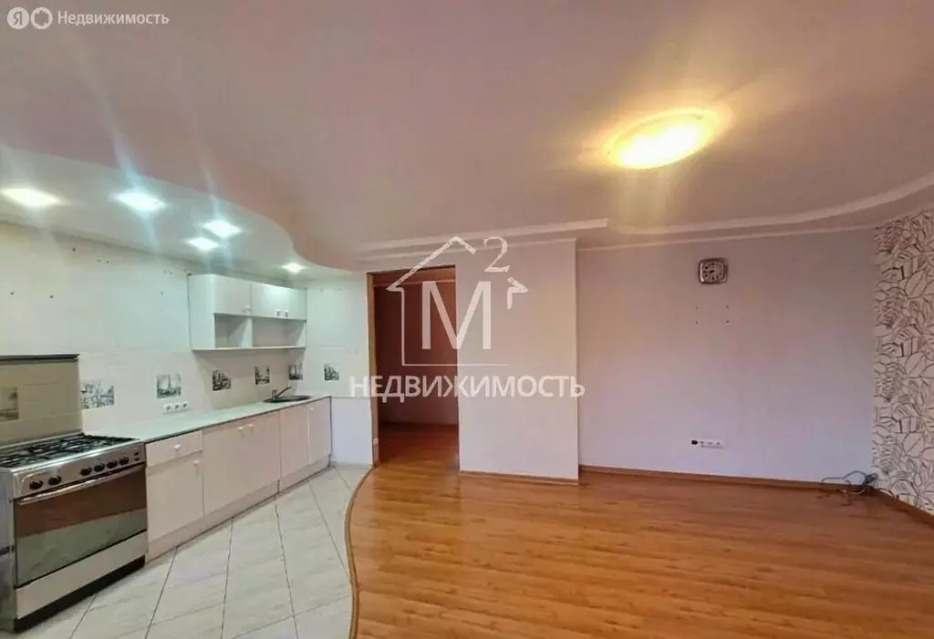 4-комнатная квартира: Балашов, улица Менделеева, 5 (76 м) - Фото 1