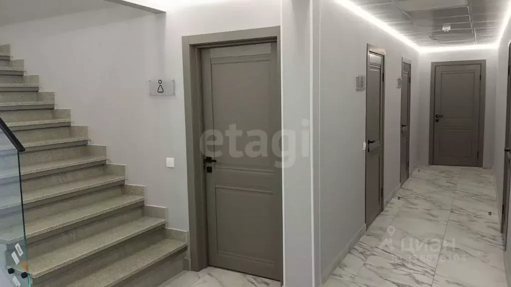 Офис в Тюменская область, Тюмень ул. Дружбы, 207 (70 м) - Фото 0