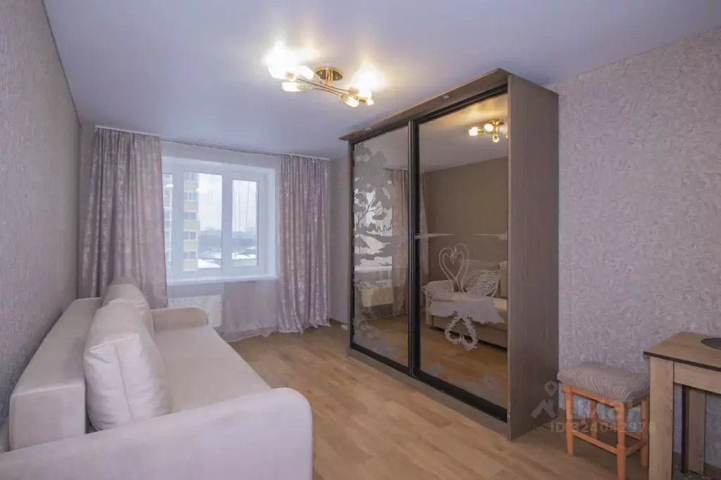 Комната Свердловская область, Екатеринбург ул. Репина, 21 (16.0 м) - Фото 2