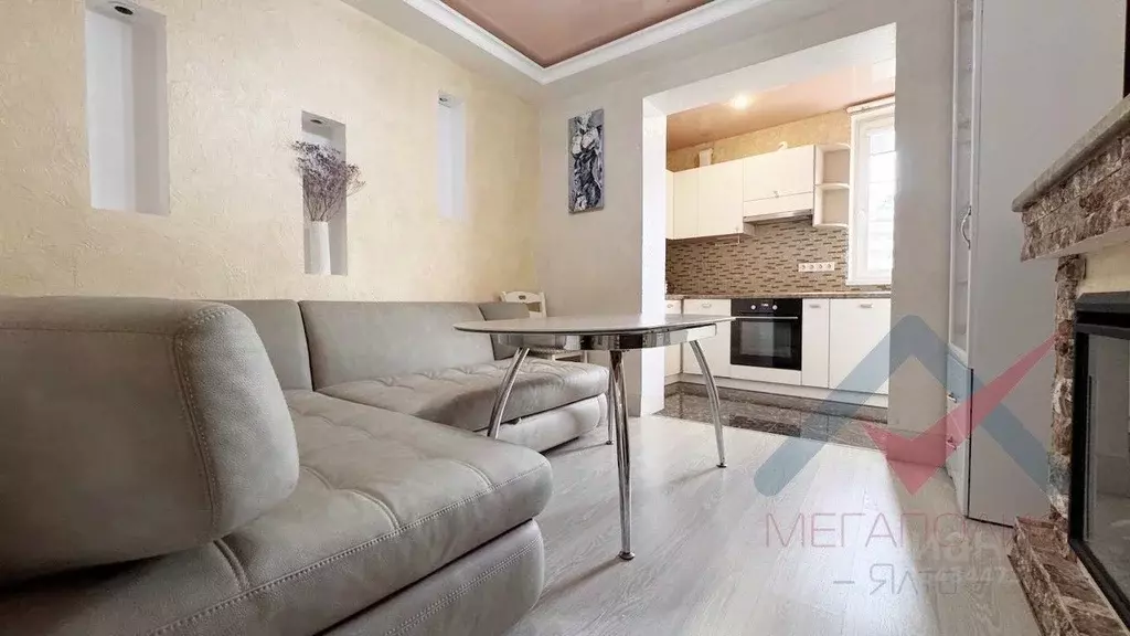 3-к кв. Крым, Ялта ул. Красных Партизан, 22 (79.9 м) - Фото 1