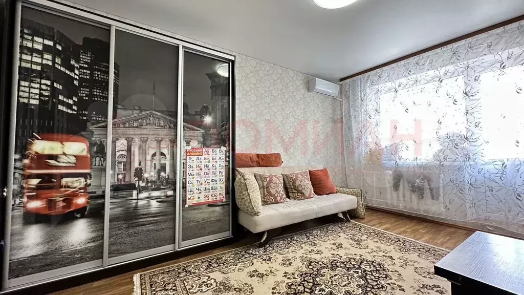 2-к. квартира, 60 м, 4/10 эт. - Фото 0