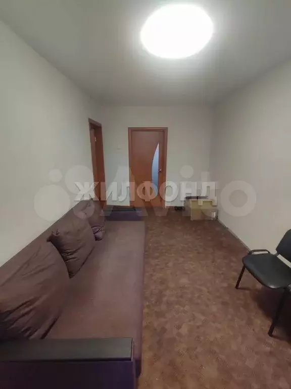 3-к. квартира, 56 м, 1/5 эт. - Фото 1