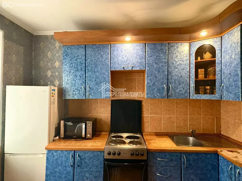 3-комнатная квартира: Абакан, улица Маршала Жукова, 3 (65.2 м) - Фото 2