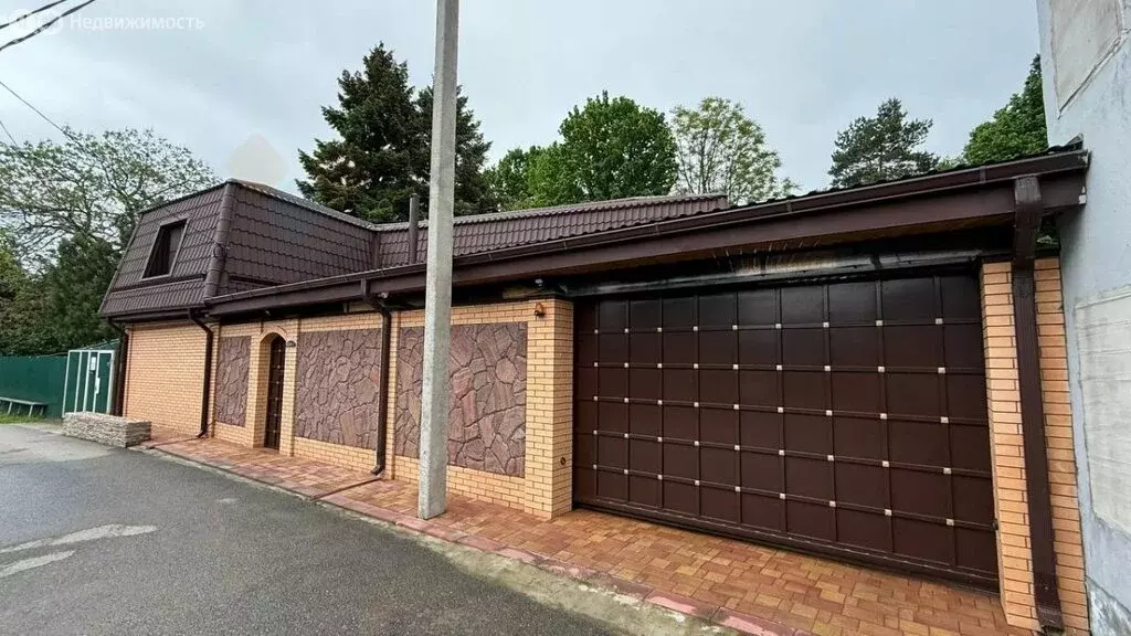Дом в Краснодар, жилой массив Пашковский, улица Мира, 2 (273 м) - Фото 1