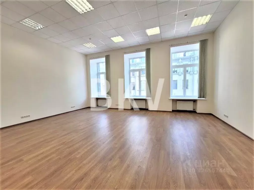 Офис в Москва ул. Кузнецкий Мост, 21/5 (52 м) - Фото 1