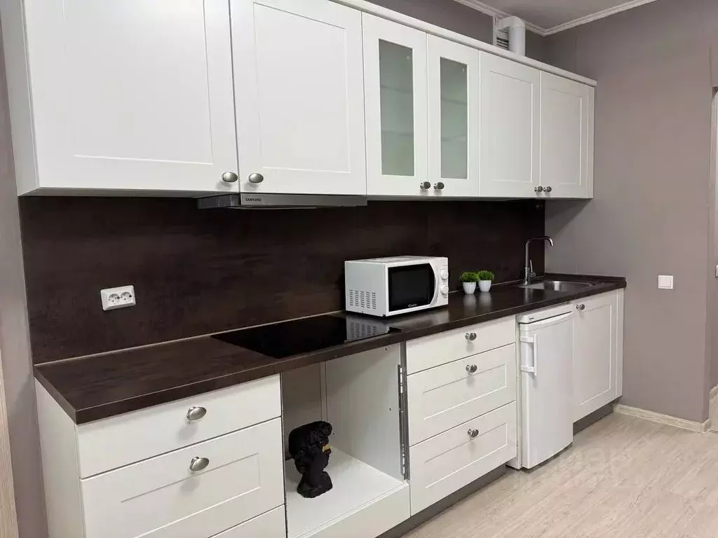 1-к кв. Свердловская область, Екатеринбург ул. Чапаева, 79 (43.0 м) - Фото 1