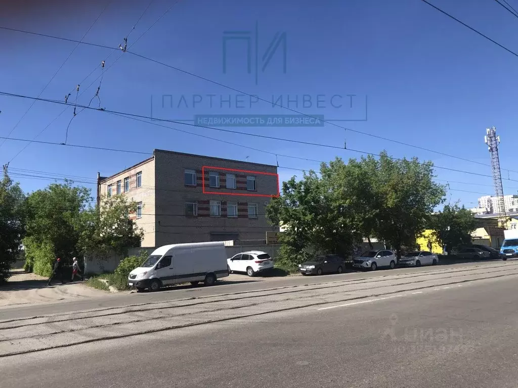 Офис в Свердловская область, Екатеринбург ул. Фронтовых Бригад, 15А ... - Фото 1