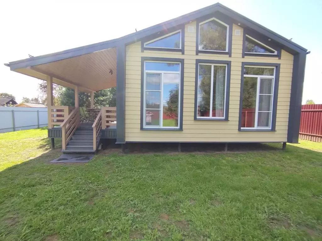 Дом в Тверская область, Калязинский муниципальный округ, с. Нерль ул. ... - Фото 1