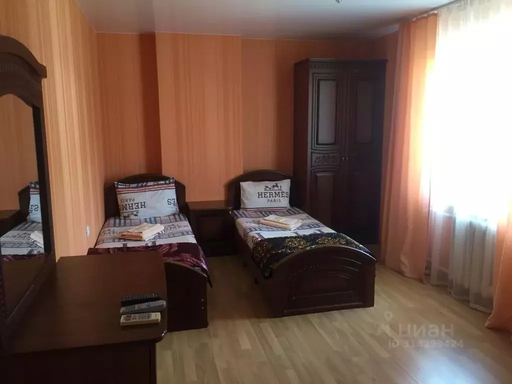 Комната Краснодарский край, Сочи Адлер жилрайон, ул. Медовая, 24/1 ... - Фото 1