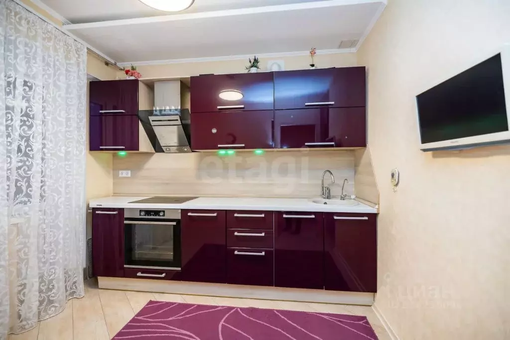 2-к кв. Ханты-Мансийский АО, Сургут бул. Свободы, 10 (59.5 м) - Фото 1