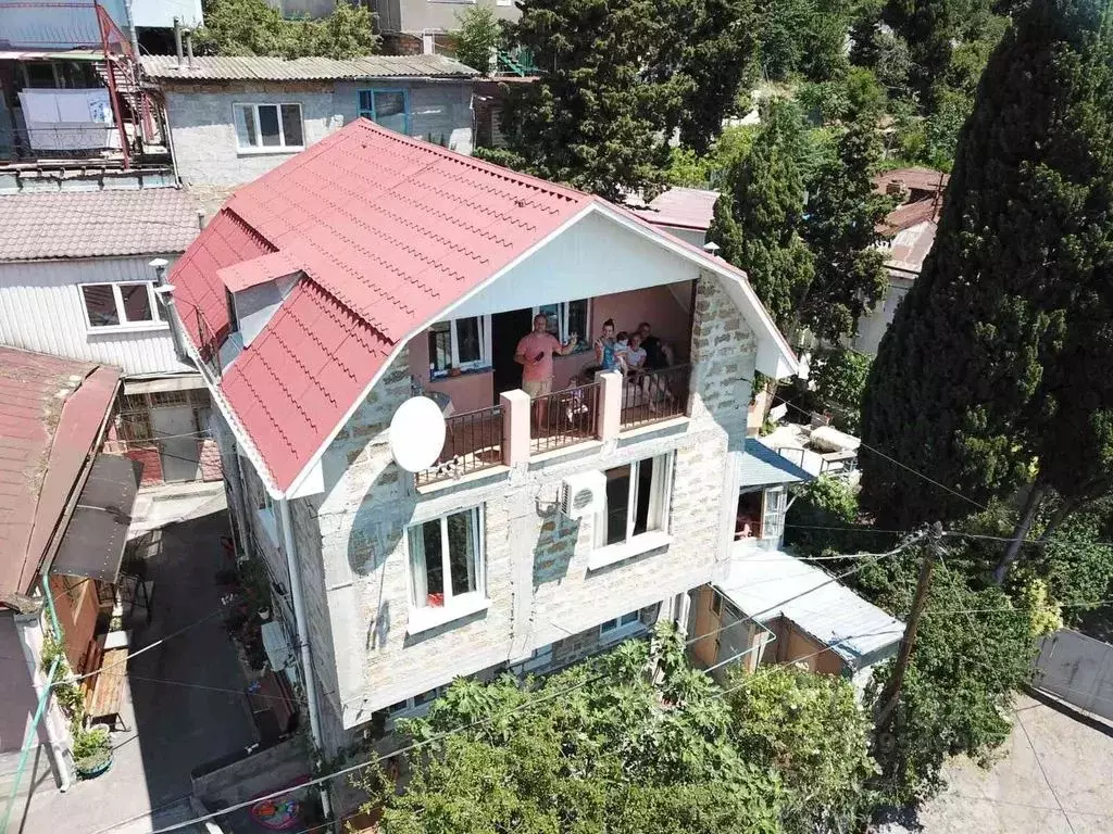 Дом в Крым, Ялта ул. Нагорная, 15 (100 м) - Фото 1