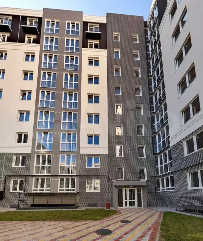 1-к. квартира, 41,7 м, 1/9 эт. - Фото 0