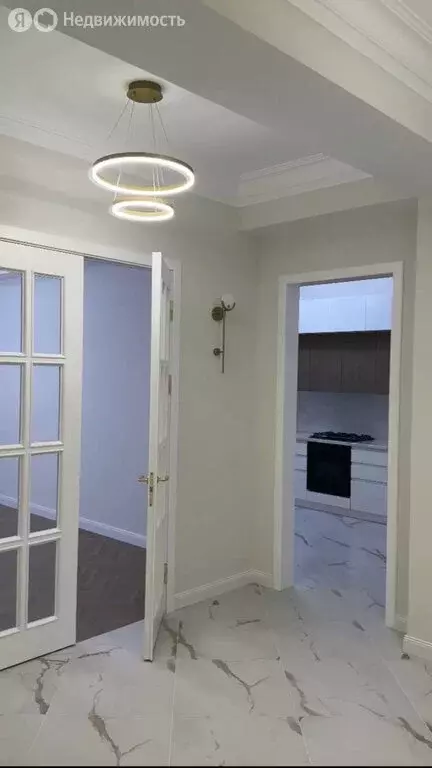 2-комнатная квартира: Махачкала, улица Ирчи Казака, 37 (91 м) - Фото 2