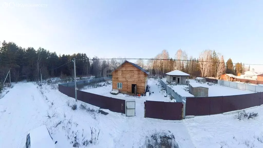 Дом в село Гусево, Рабочая улица (120 м) - Фото 0