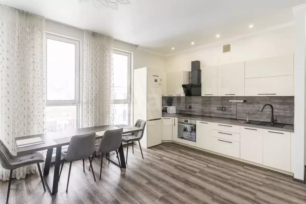 3-к. квартира, 74,1 м, 17/18 эт. - Фото 1