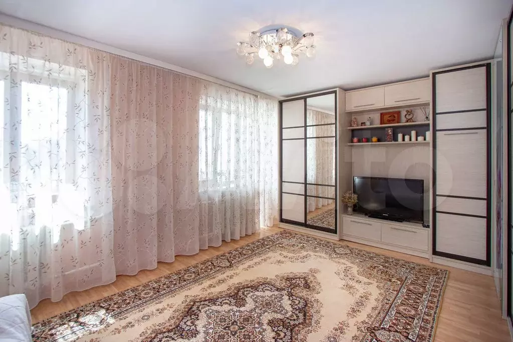 2-к. квартира, 56 м, 6/10 эт. - Фото 1
