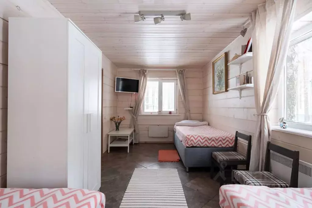 Дом в Ленинградская область, Ломоносовский район, Лебяженское ... - Фото 2