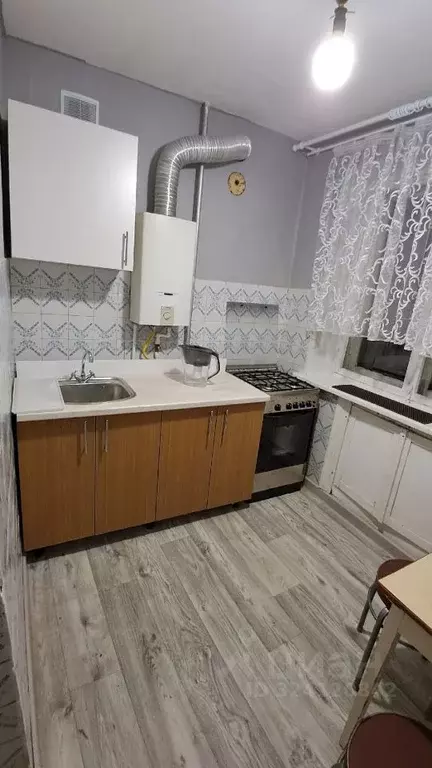 3-к кв. Пензенская область, Пенза ул. Леонова, 19 (50.0 м) - Фото 1