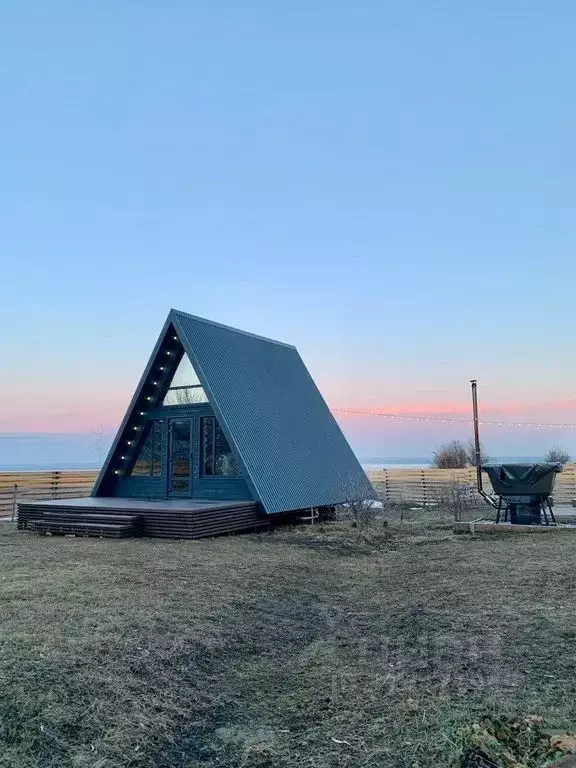 Дом в Саратовская область, Хвалынский район, Алексеевское ... - Фото 1
