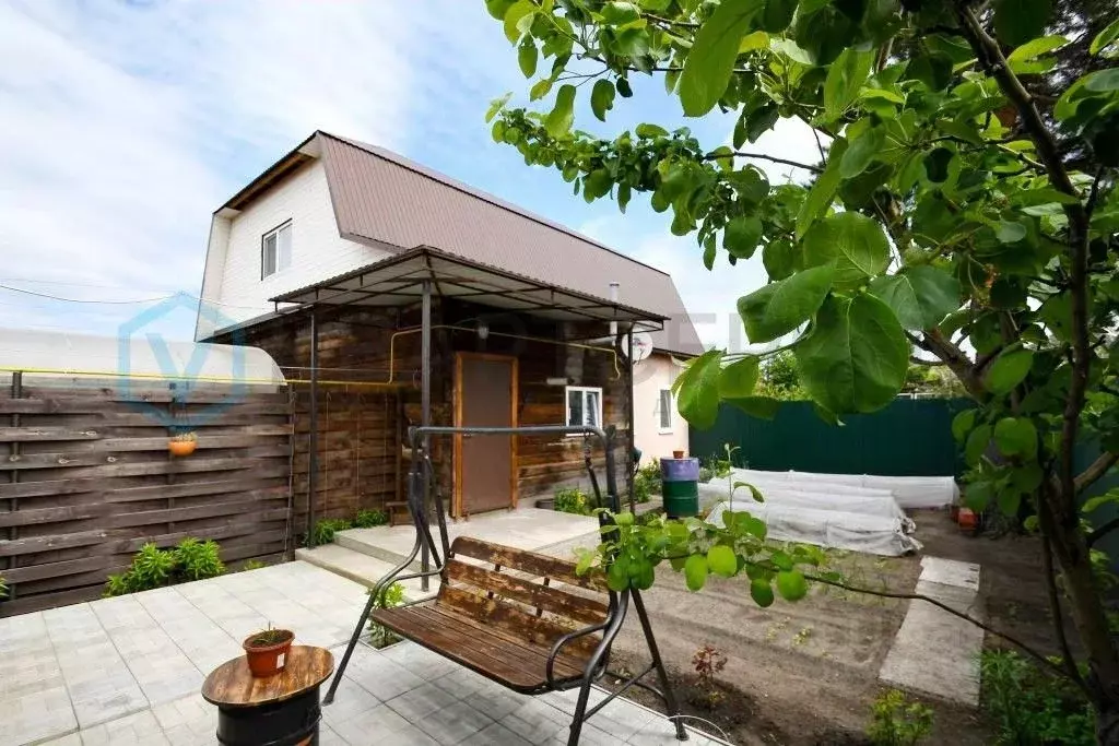 Дом в Омская область, Омск Порт-Артур мкр, ул. Кутузова (118 м) - Фото 0