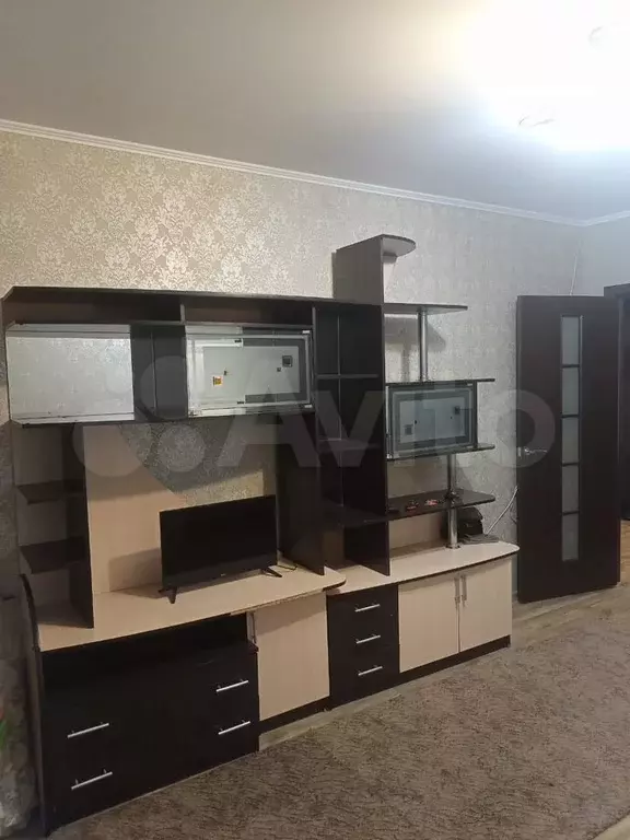 1-к. квартира, 40 м, 3/9 эт. - Фото 1