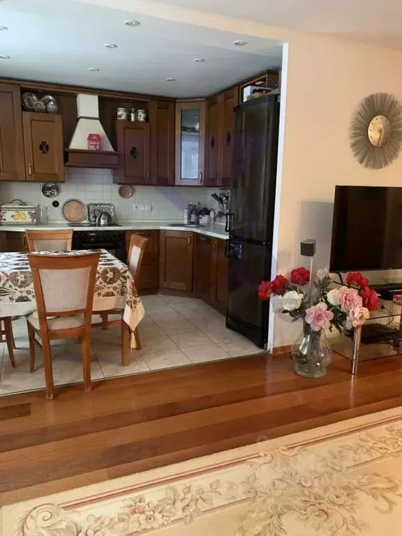 3-к кв. Нижегородская область, Нижний Новгород ул. Генкиной, 102 (65.7 ... - Фото 1