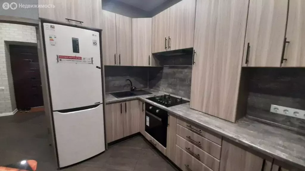 1-комнатная квартира: Таганрог, улица Победы, 105А (37 м) - Фото 0
