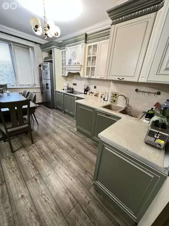 3-комнатная квартира: Махачкала, улица Хаджи Булача, 14В (110 м) - Фото 1