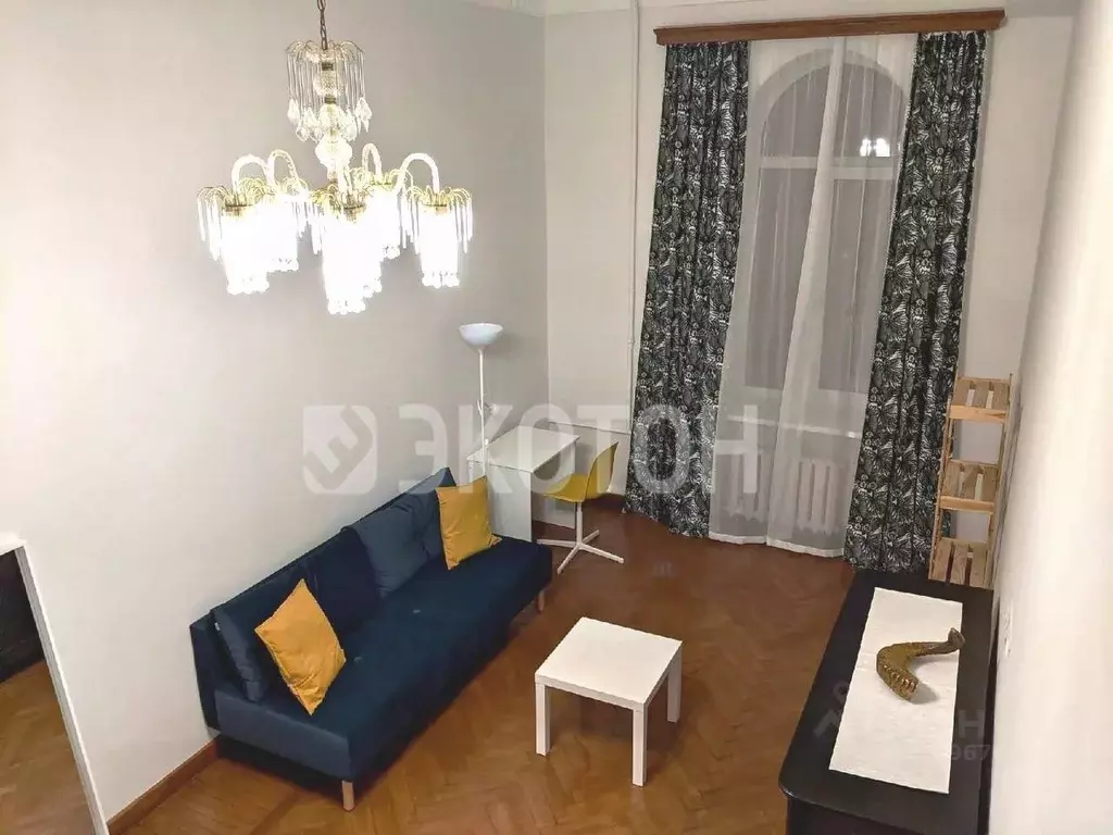 Комната Санкт-Петербург Пушкинская ул., 18 (27.5 м) - Фото 1