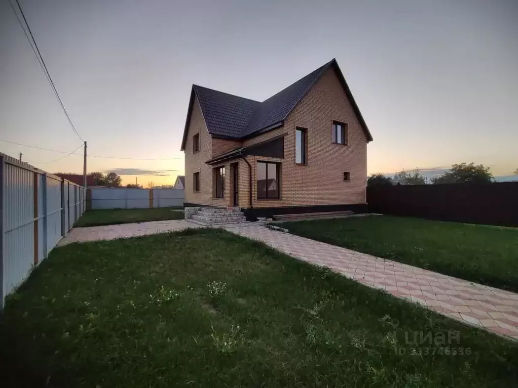 Дом в Брянская область, Комаричи рп ул. Володарского (147 м) - Фото 1