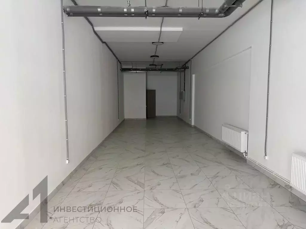 Помещение свободного назначения в Тюменская область, Тюмень Заречный ... - Фото 0